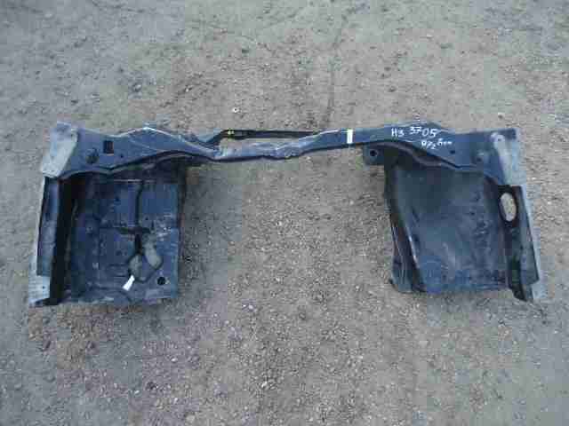 Кузовной элемент