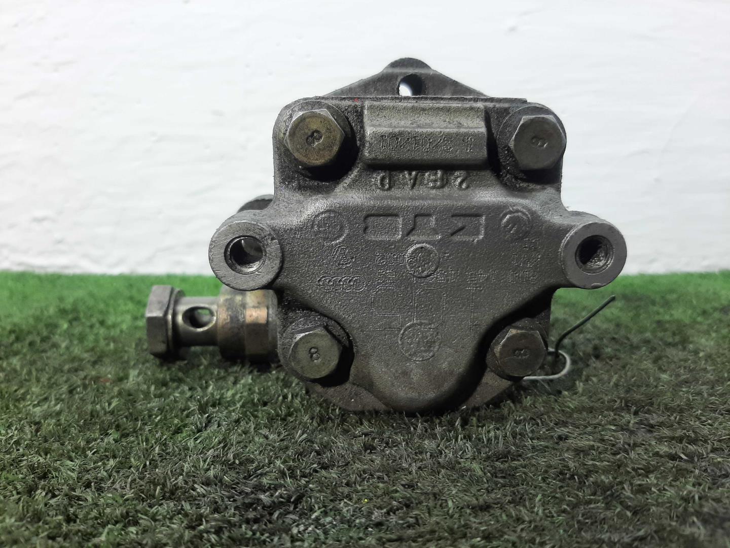 Насос ГУР (гидроусилитель руля)