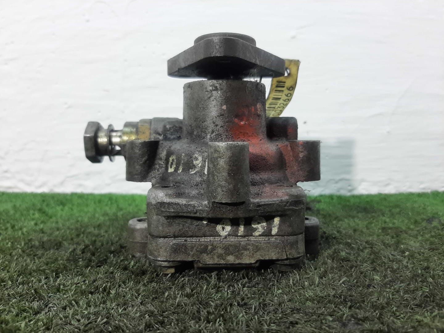 Насос ГУР (гидроусилитель руля)