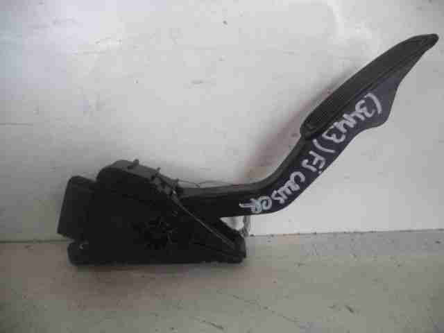 Педаль газа