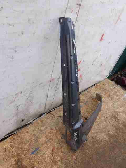 Крыло переднее правое