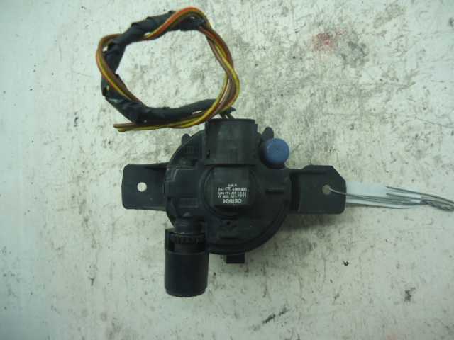 Фара противотуманная левая