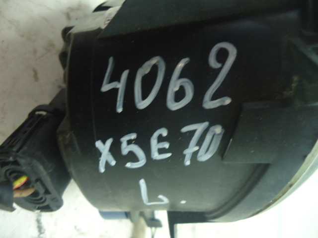 Фара противотуманная левая