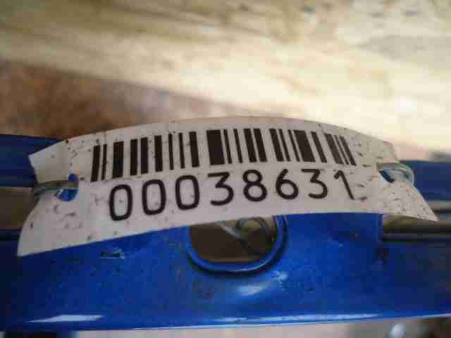 Крыло переднее правое