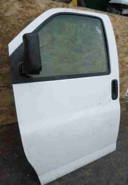 Ручка двери передней наружная левая