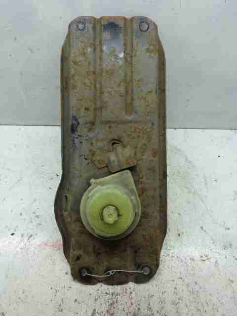 Механизм подъема запасного колеса