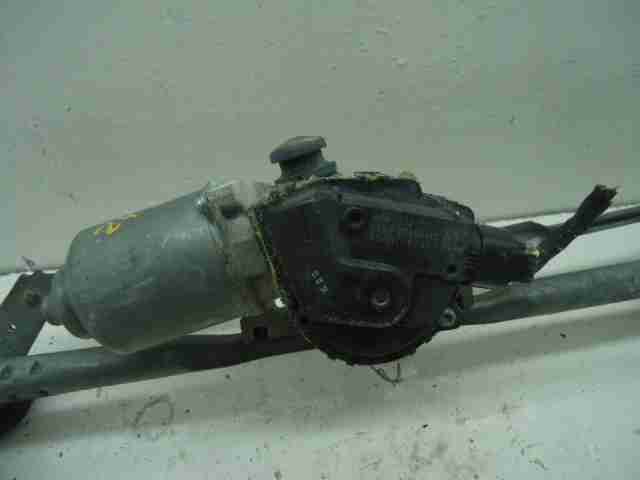 Трапеция стеклоочистителей