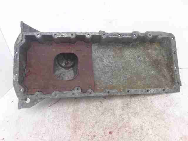 Поддон в багажник с высоким бортом