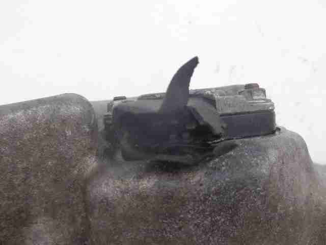 Поддон в багажник с высоким бортом