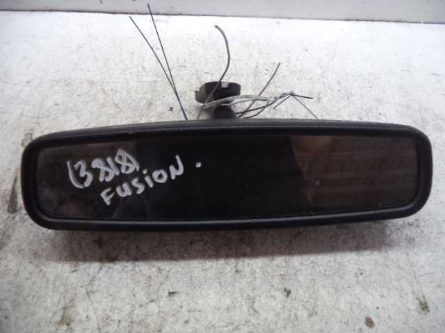 Зеркало заднего вида