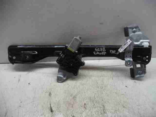 Стеклоподъемник электр. передний правый