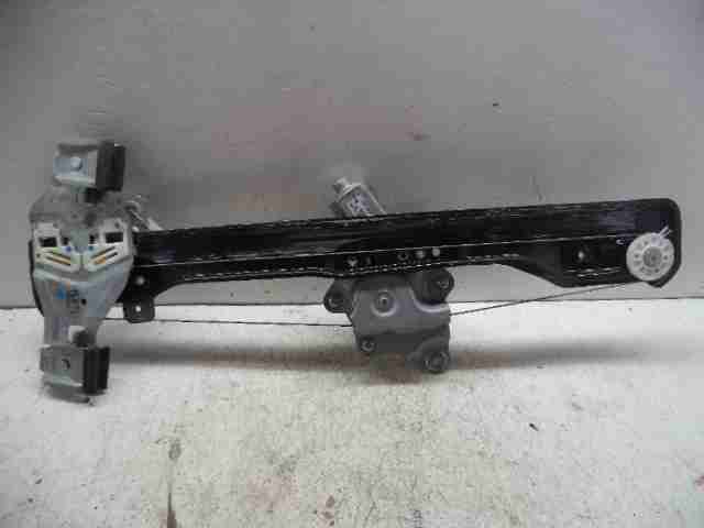 Стеклоподъемник электр. передний правый