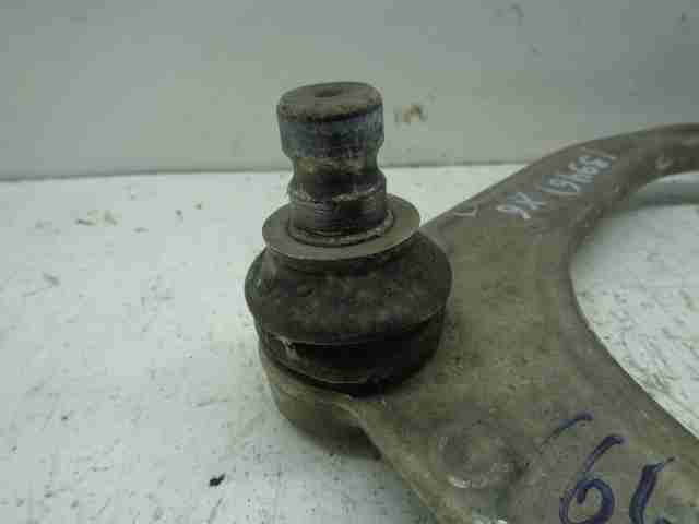 Рычаг передний верхний левый