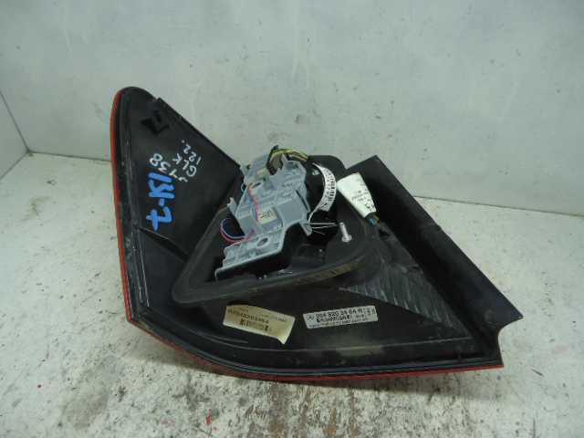 Фонарь задний наружный правый