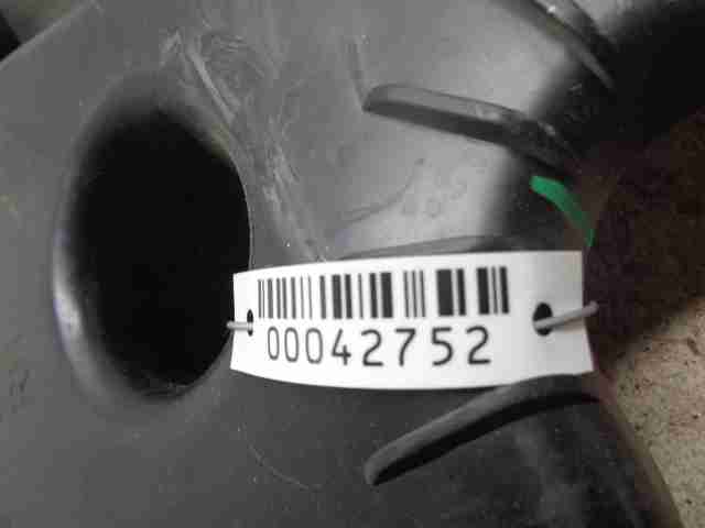 Кронштейн заднего бампера