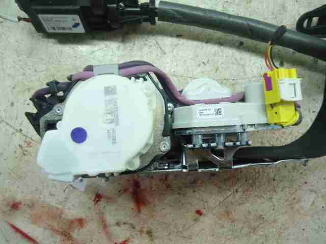 Ремень безопасности