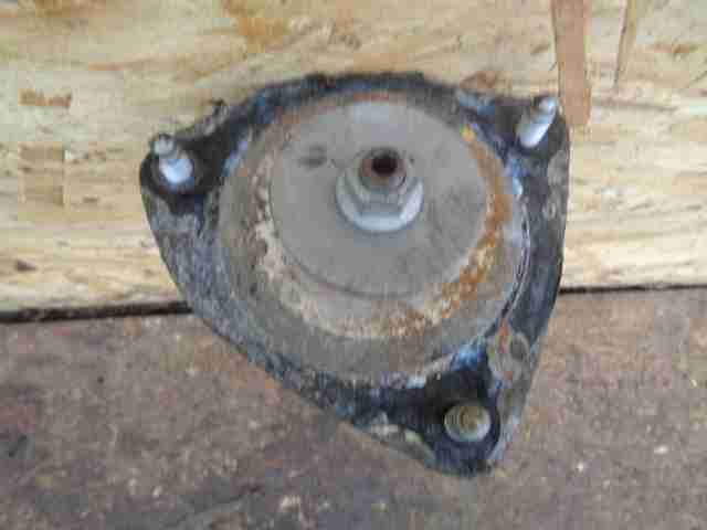 Амортизатор задний правый