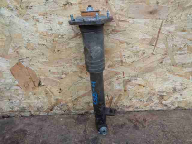 Амортизатор задний правый