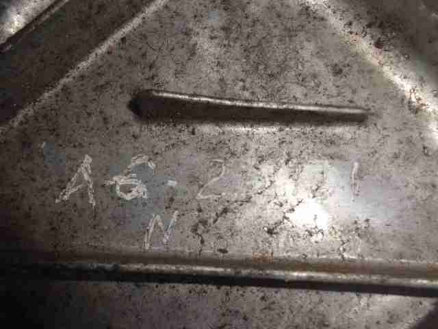 Поддон в багажник с высоким бортом