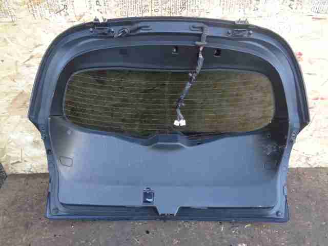 Фонарь задний внутренний левый