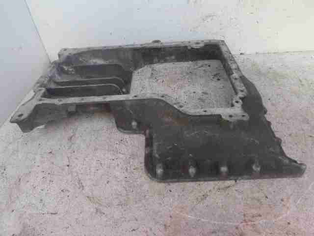 Поддон в багажник с высоким бортом