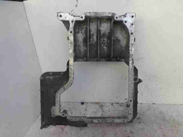 Поддон в багажник с высоким бортом