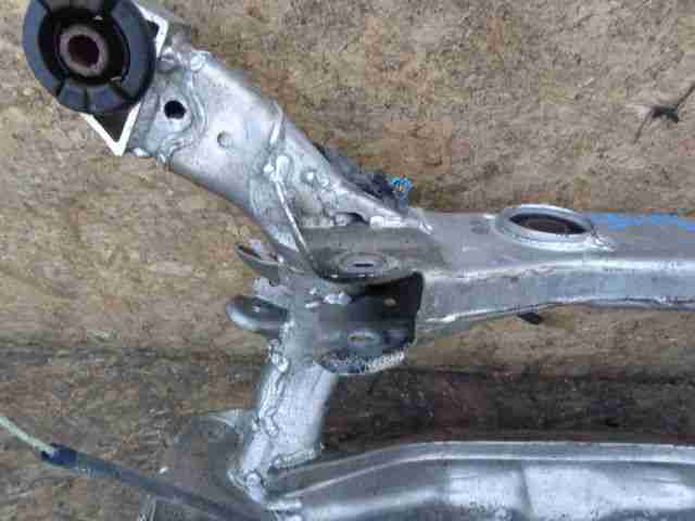 Балка задняя