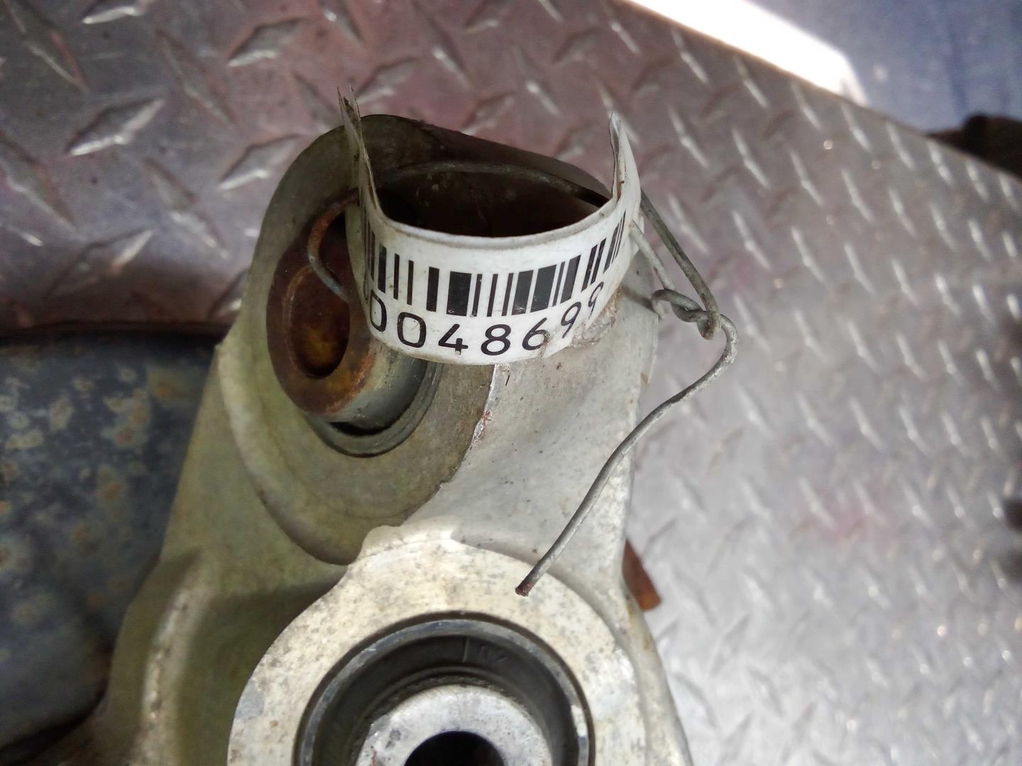 Кулак поворотный задний правый