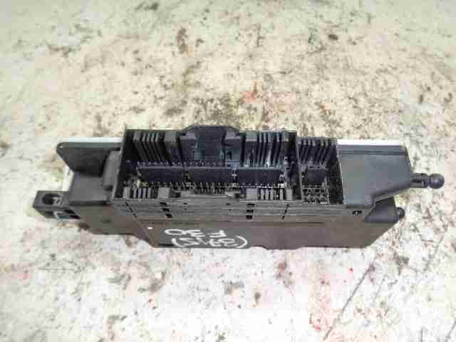 Блок управления подушек безопасности (AIR BAG)