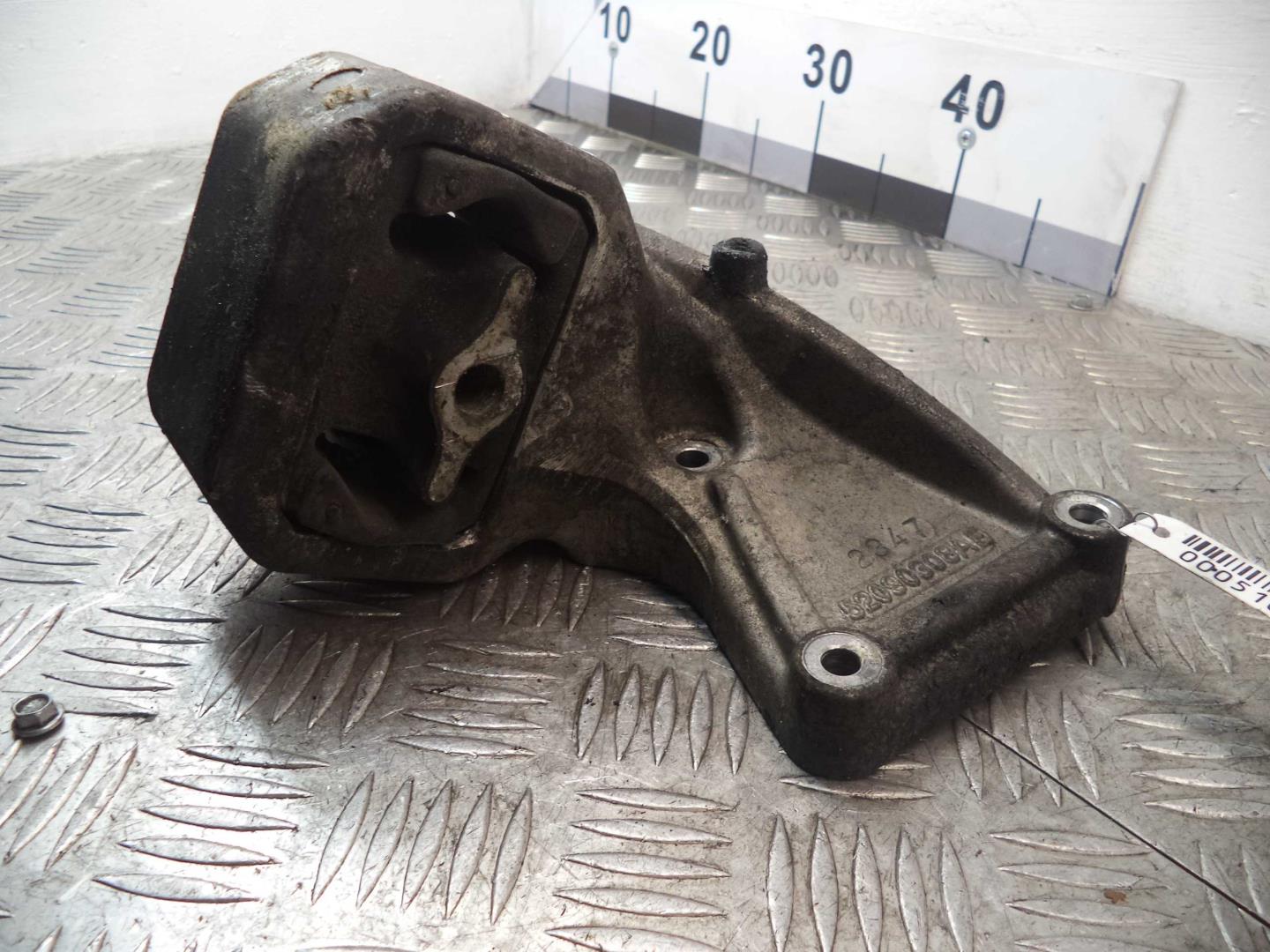 Опора двигателя