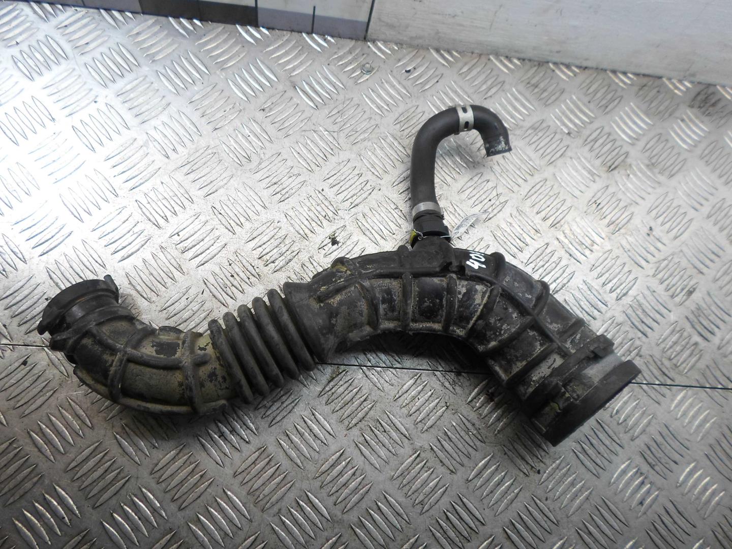 Патрубок интеркулера