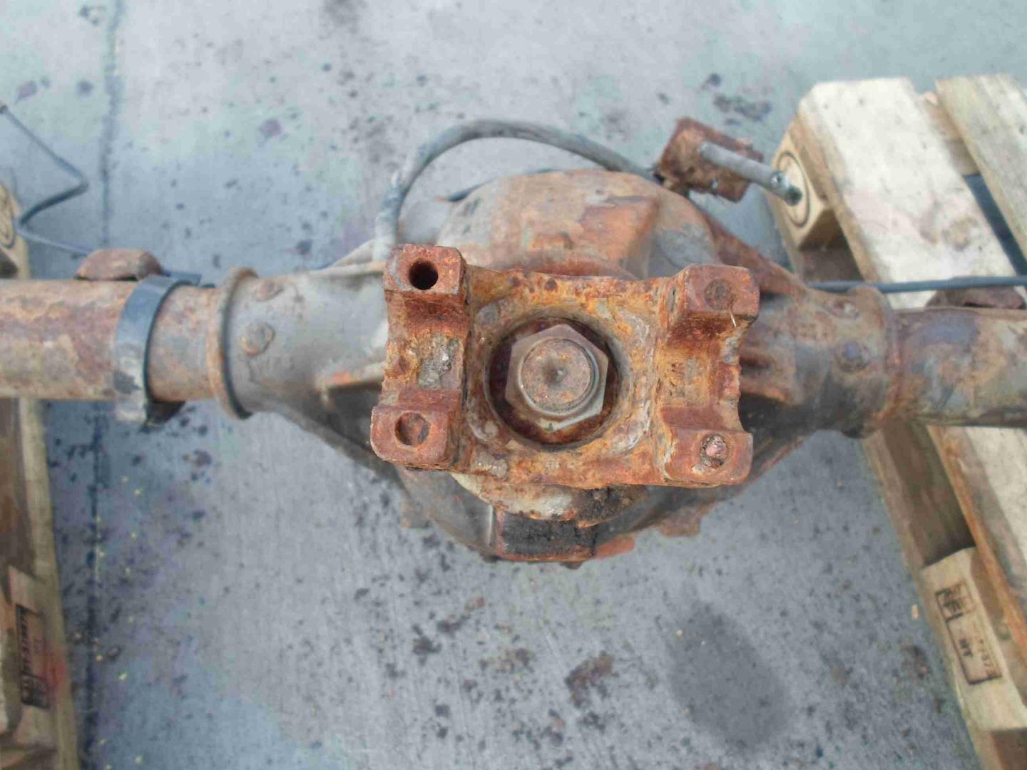 Суппорт задний правый