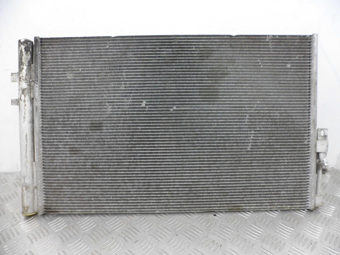 Радиатор кондиционера / конденсер