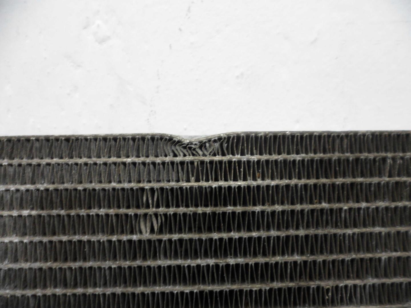 Радиатор кондиционера / конденсер