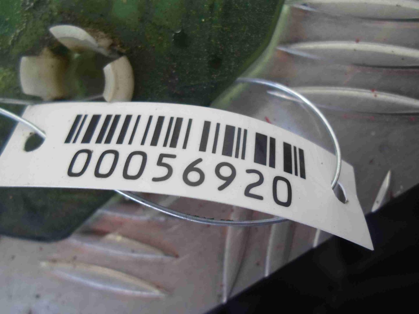 Стекло двери задней правой