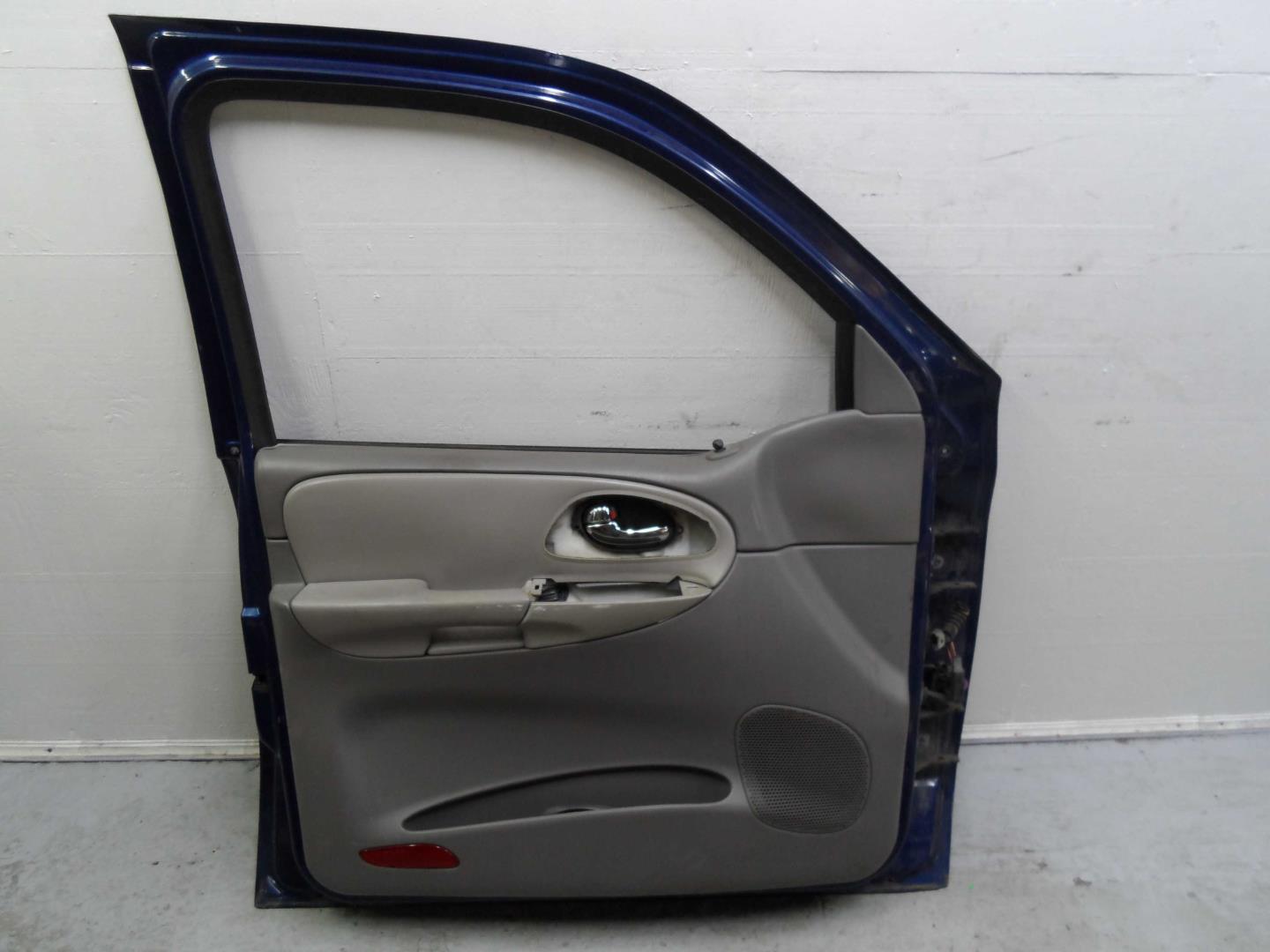 Ручка двери передней наружная левая