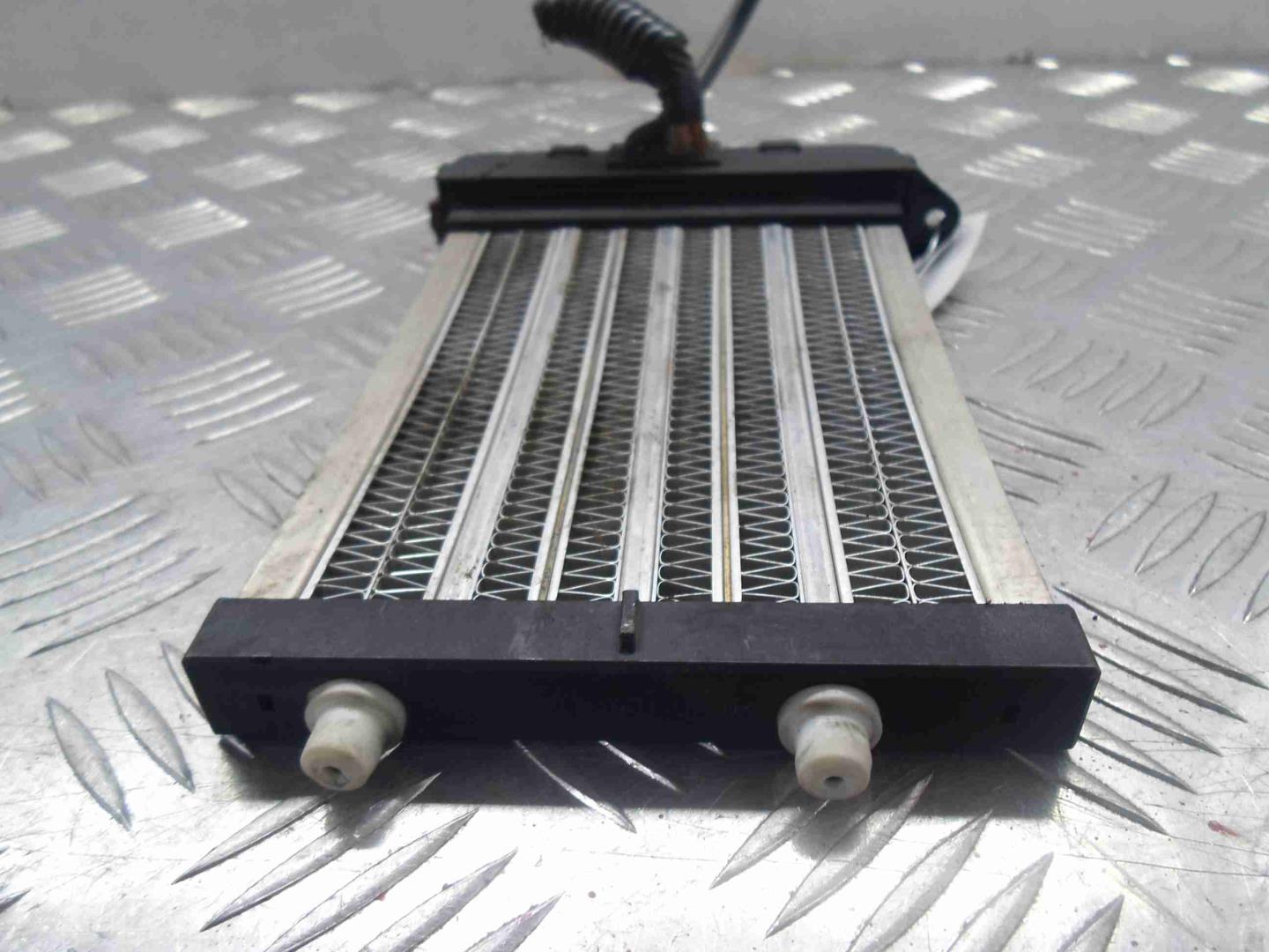 Радиатор отопителя