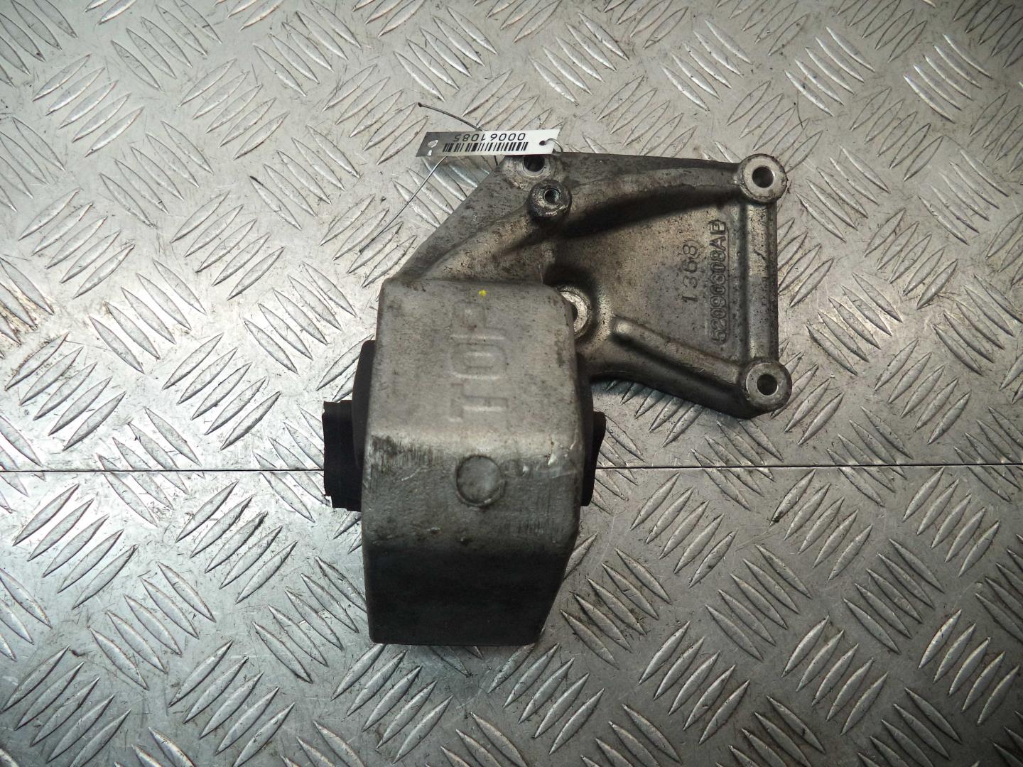 Опора двигателя