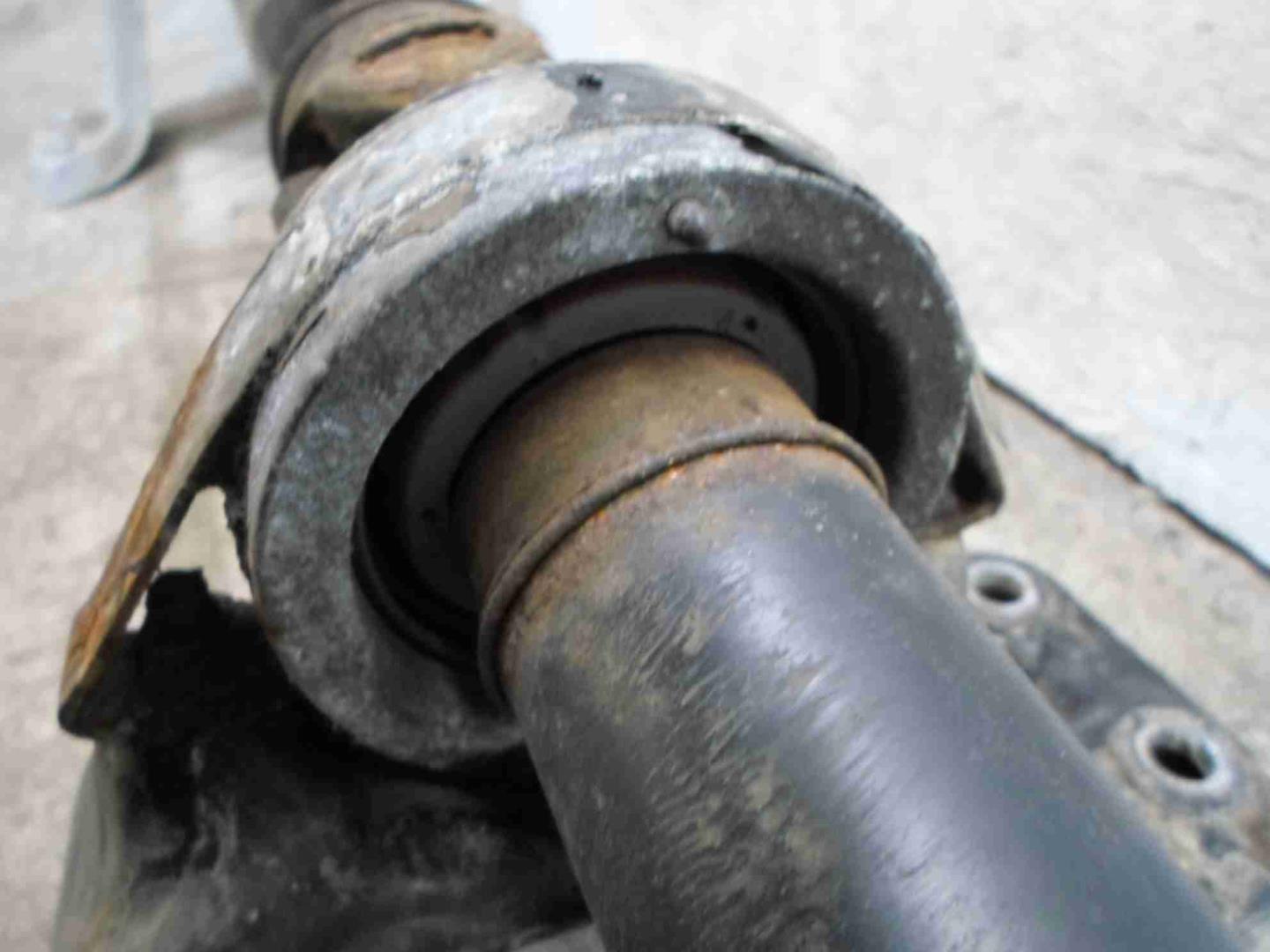 Вал карданный задний