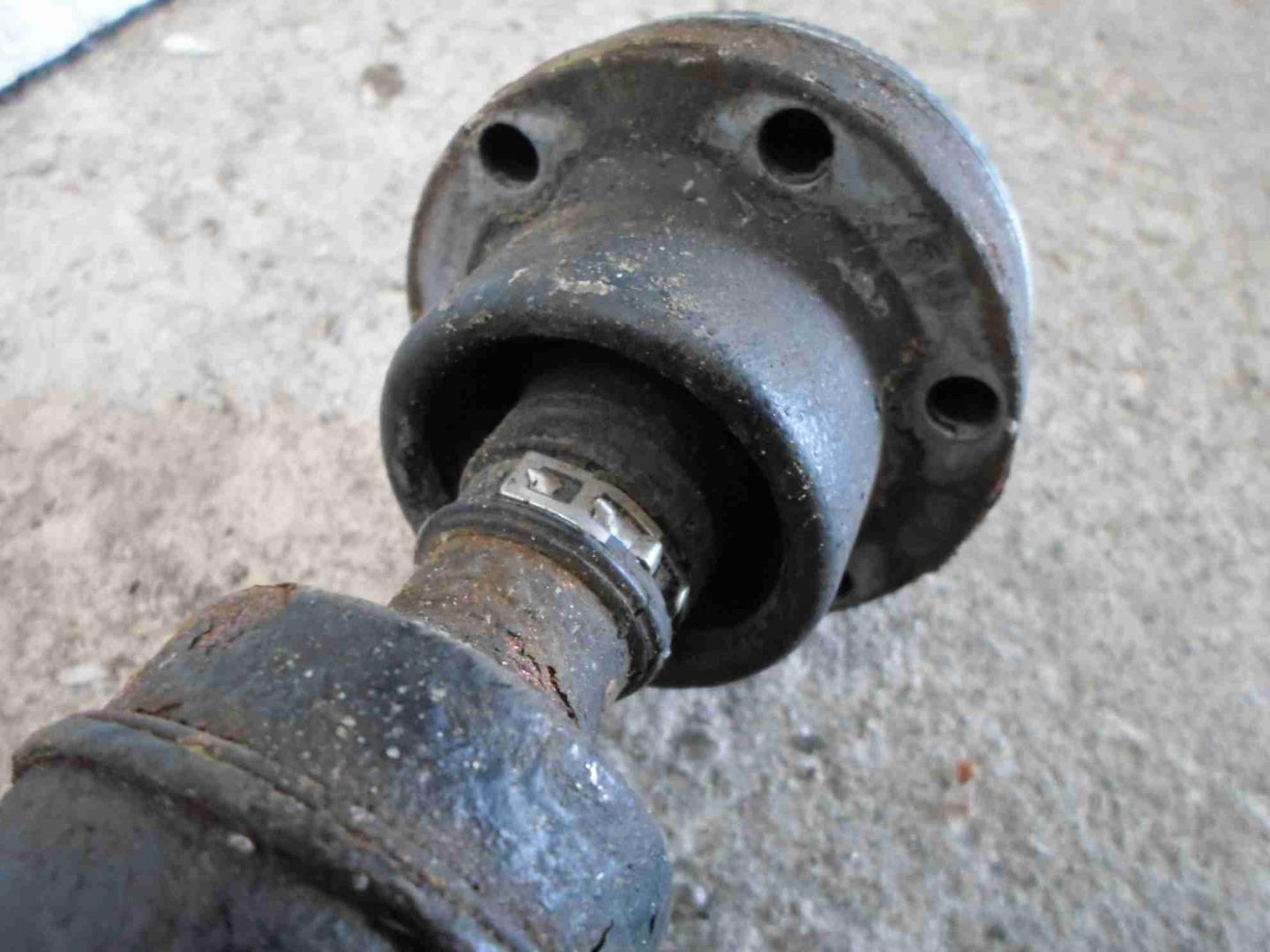 Вал карданный задний