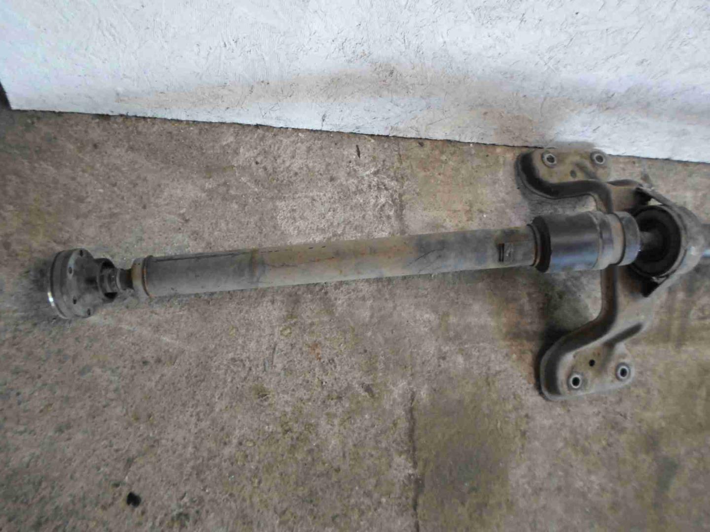 Вал карданный задний