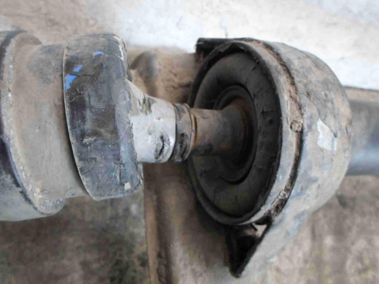 Вал карданный задний