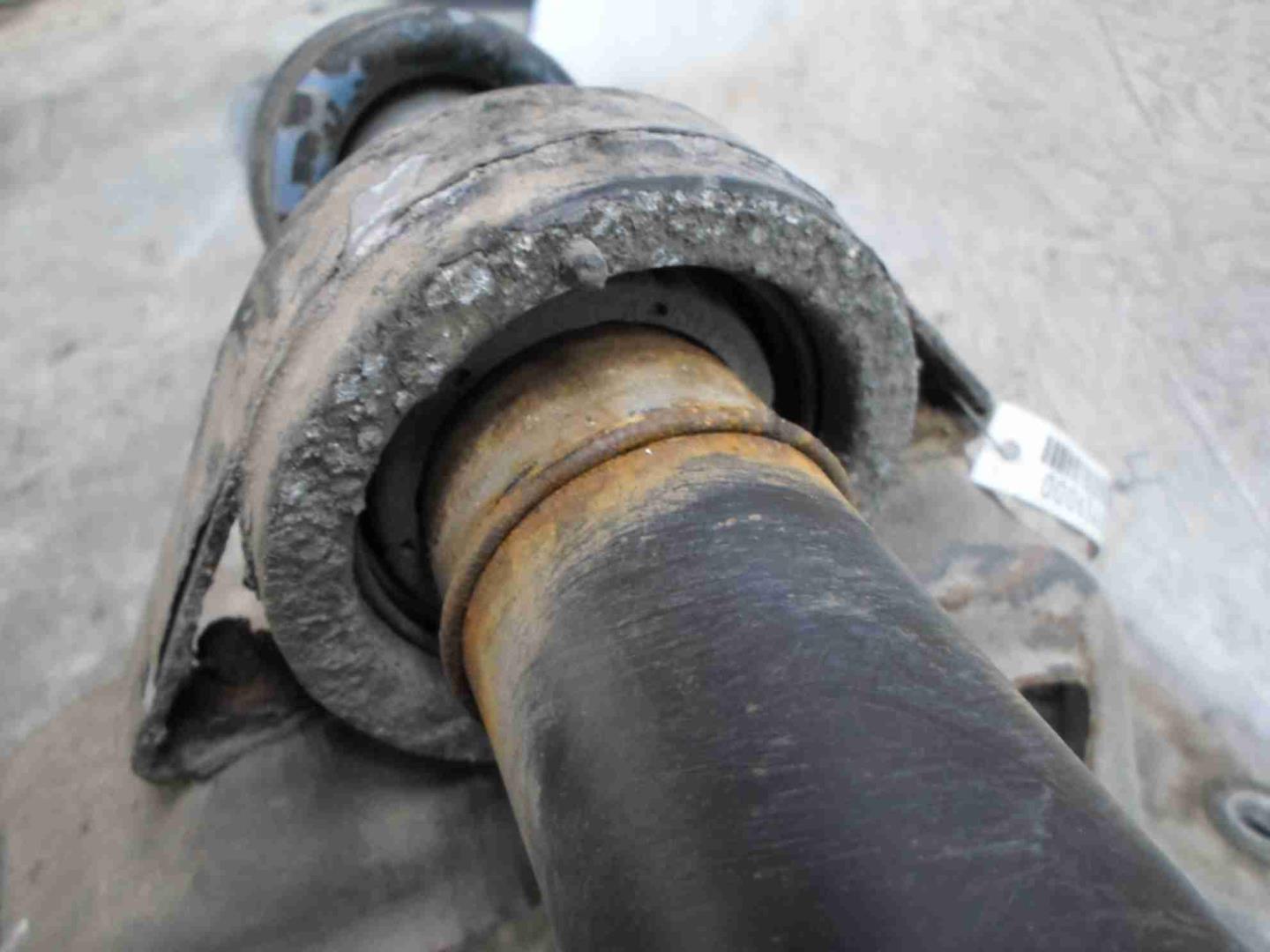 Вал карданный задний