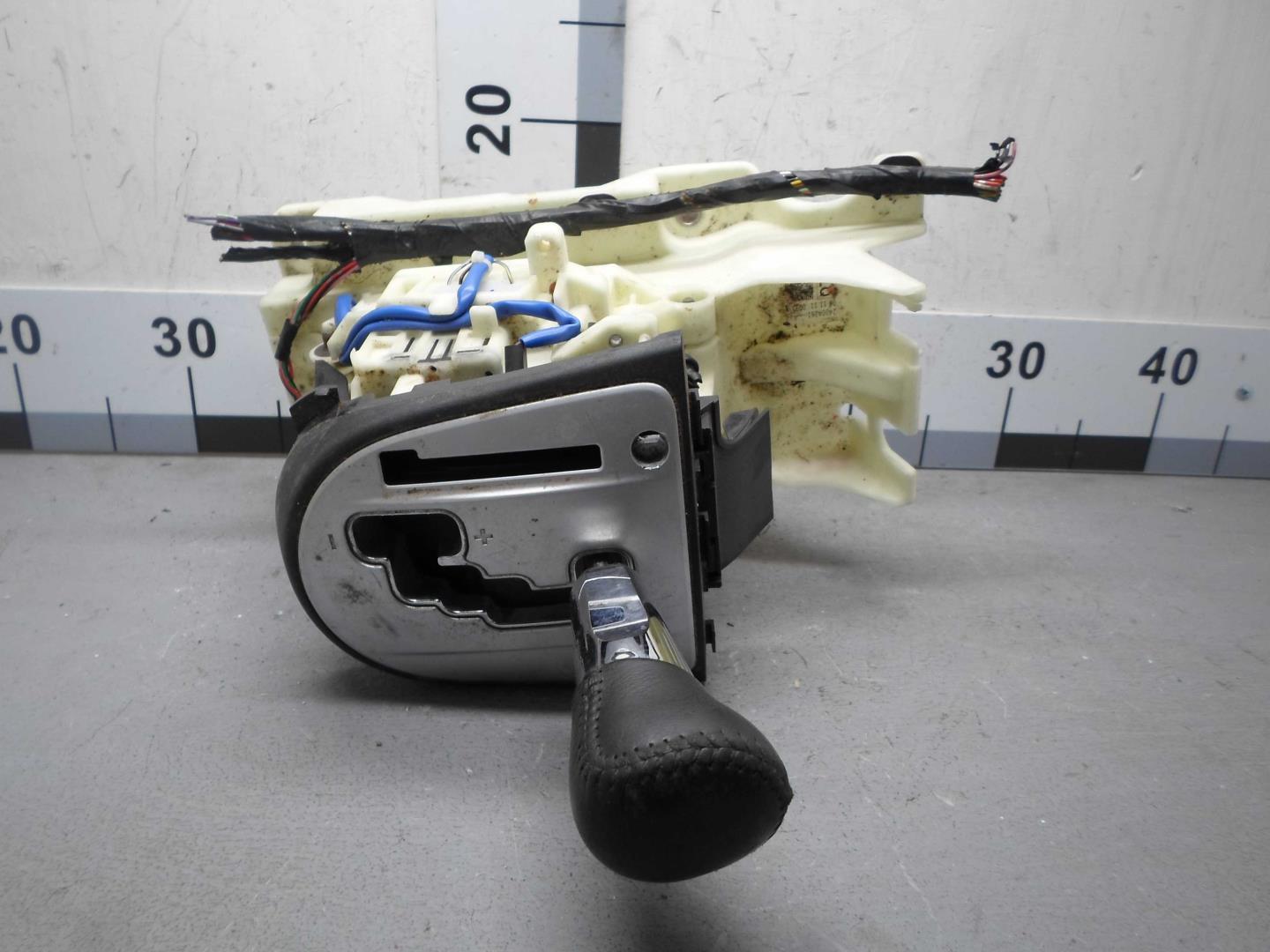 Кулиса МКПП / АКПП