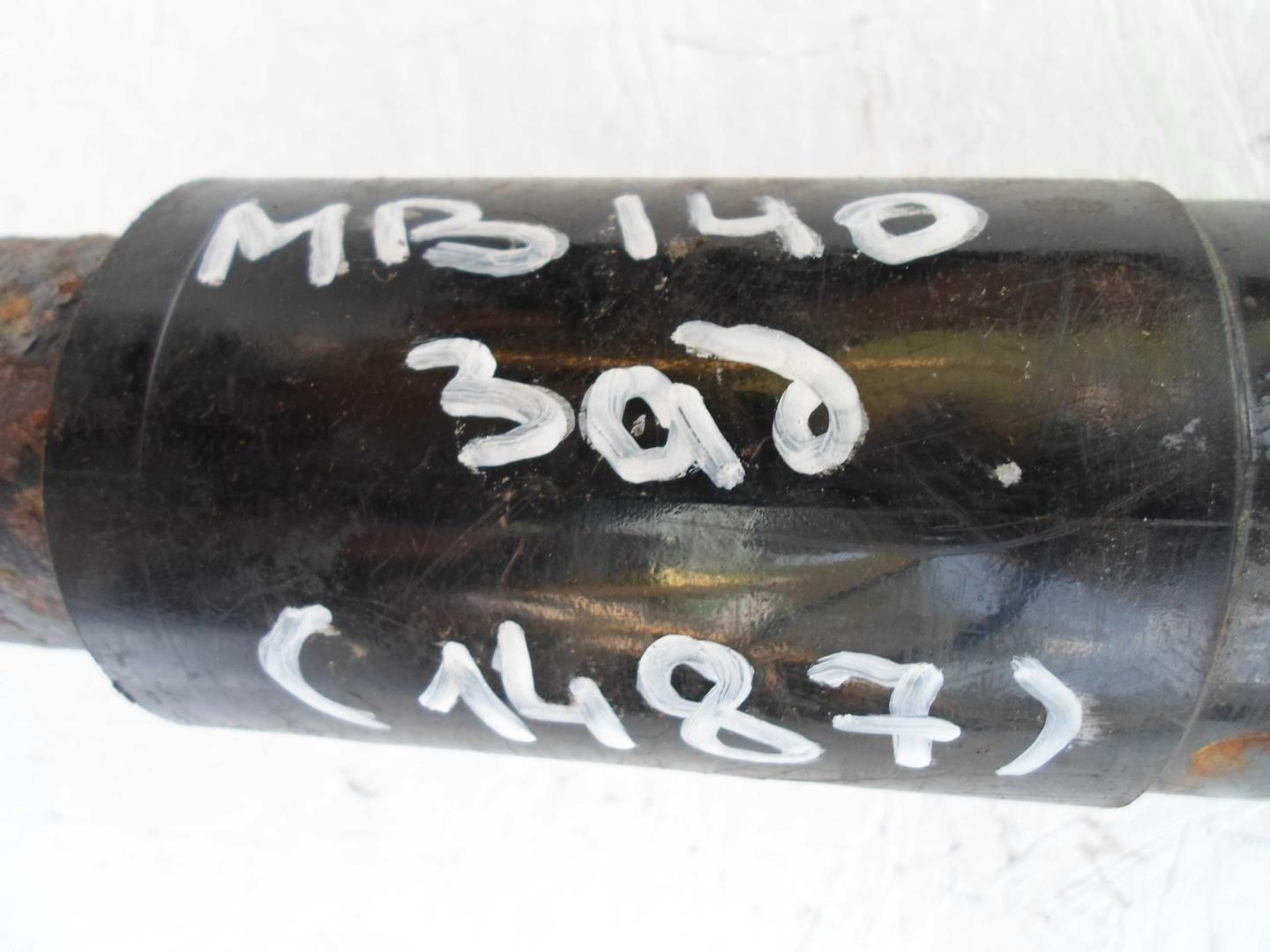 Амортизатор задний правый