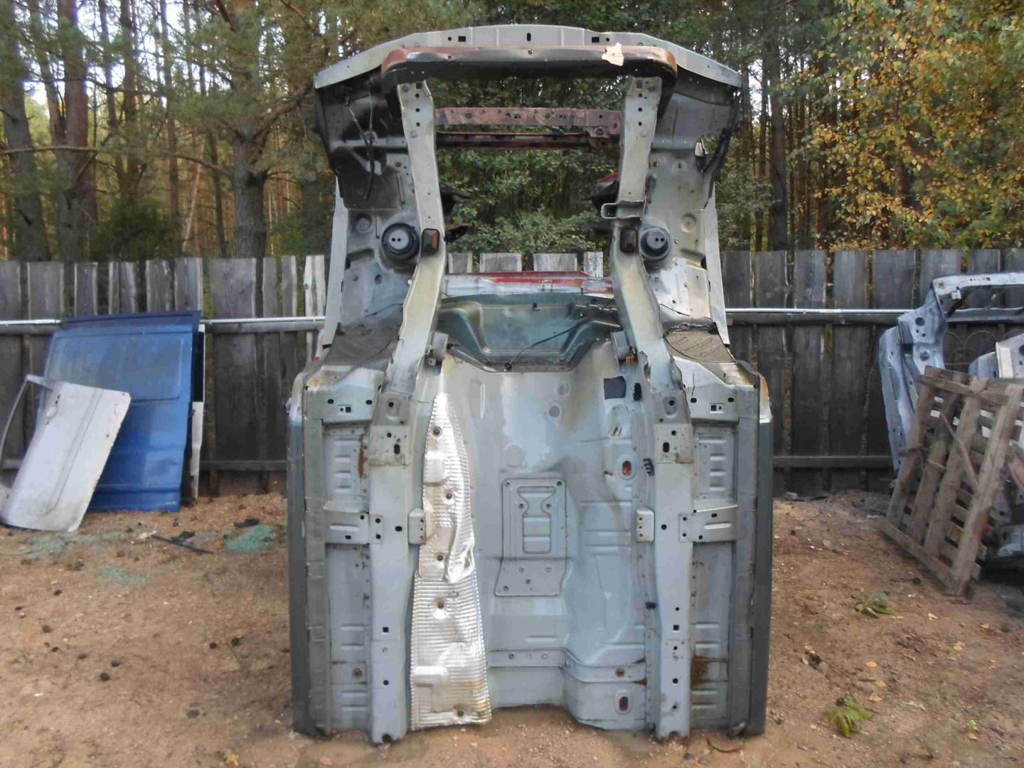 Лонжерон передний правый