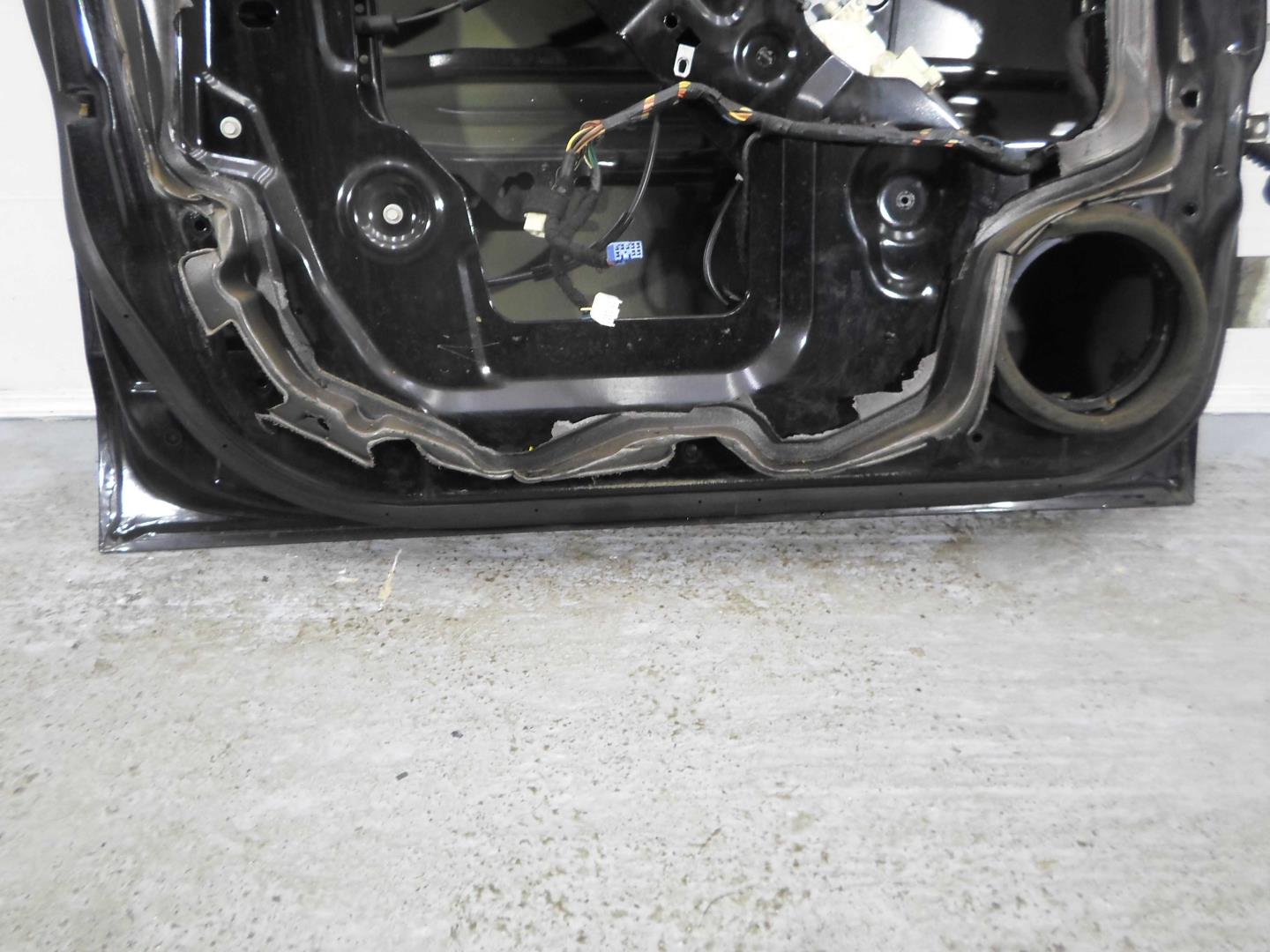 Ручка двери передней наружная левая