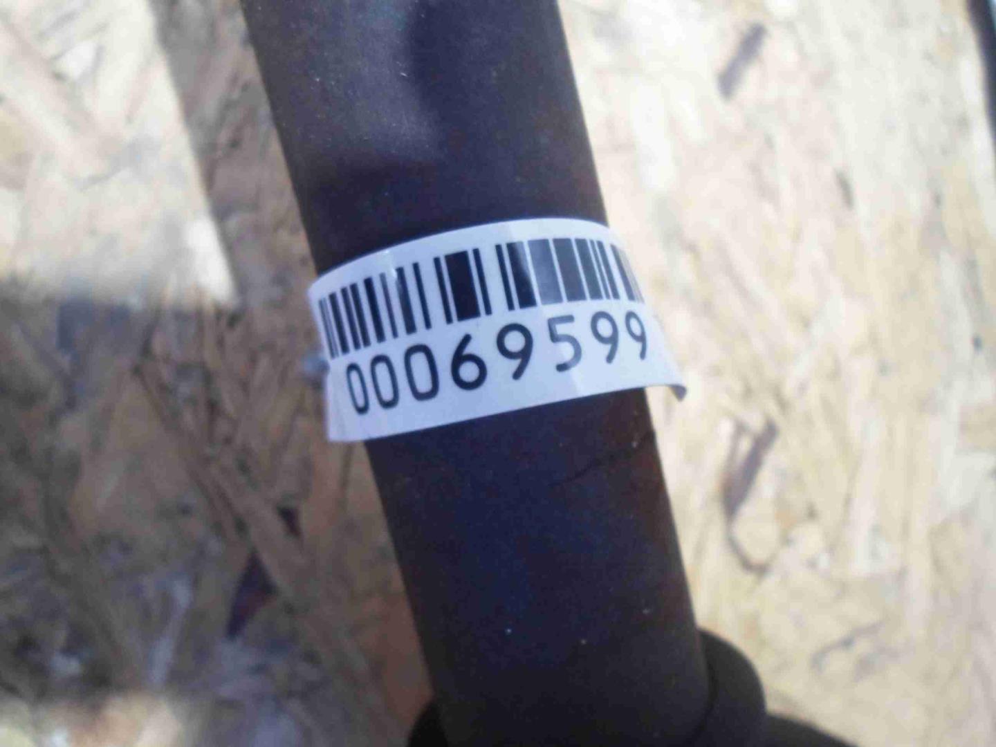 Полуось передняя правая