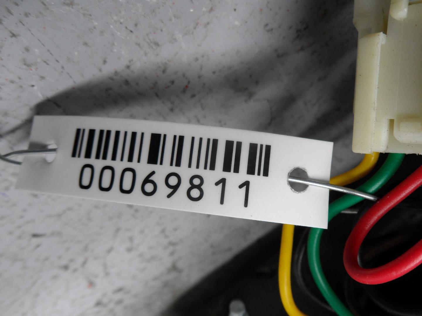 Фонарь задний наружный правый