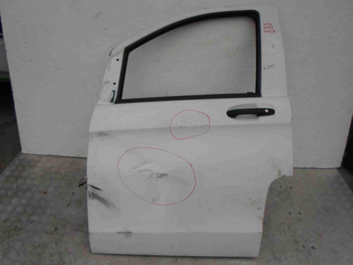 Дверь передняя левая